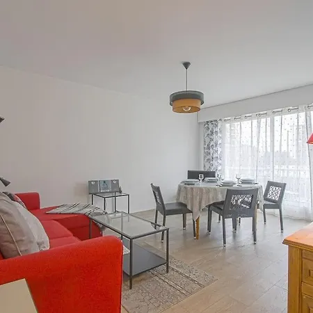 Appartement Appt Agreable Avec Balcon Au Sud-ouest De *